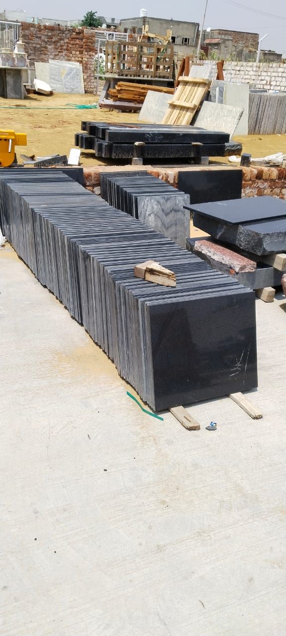 Natural Black Kerb Stones, Tombstone